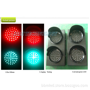 100mm CE Standard Battery Traffic Light with Cold Rolled Sheet Housing